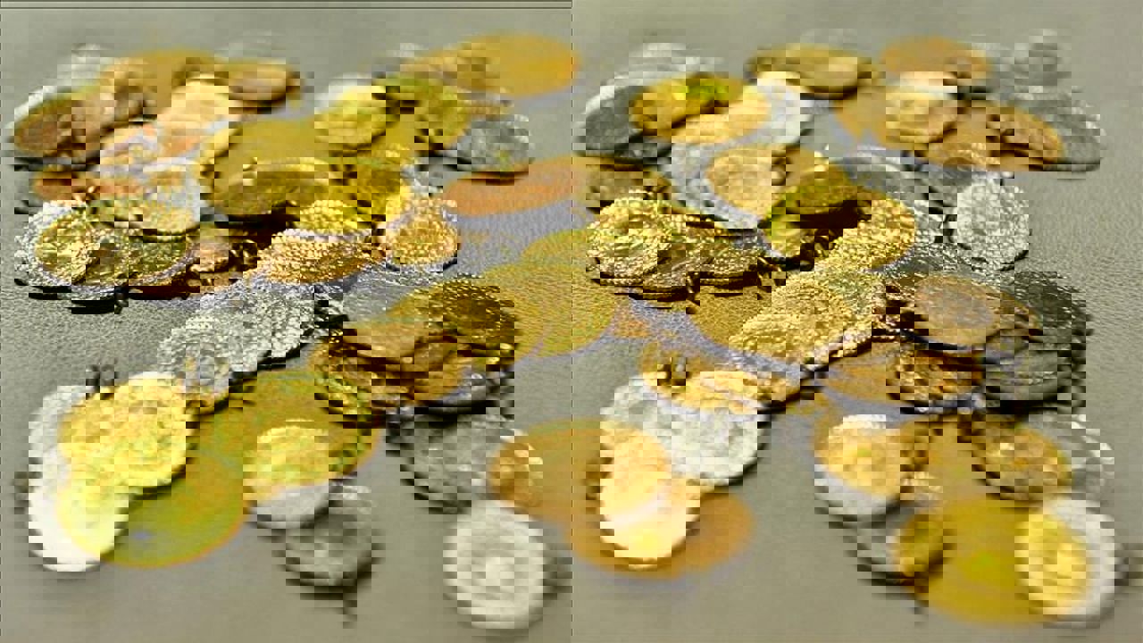 Altın yeniden 5 bin doların altına indi: Fed kararı öncesi piyasalarda hareketlilik